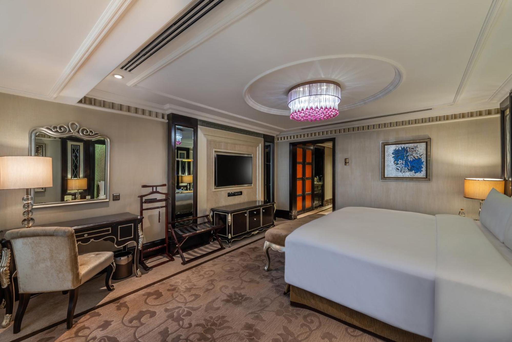 Narcissus Riyadh Hotel & Spa Экстерьер фото A bedroom in the hotel
