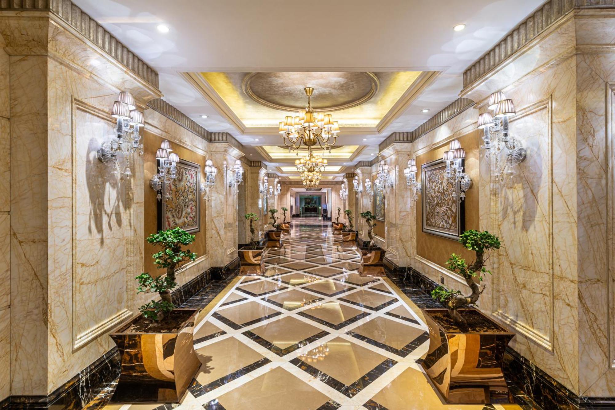 Narcissus Riyadh Hotel & Spa Экстерьер фото The lobby of the hotel