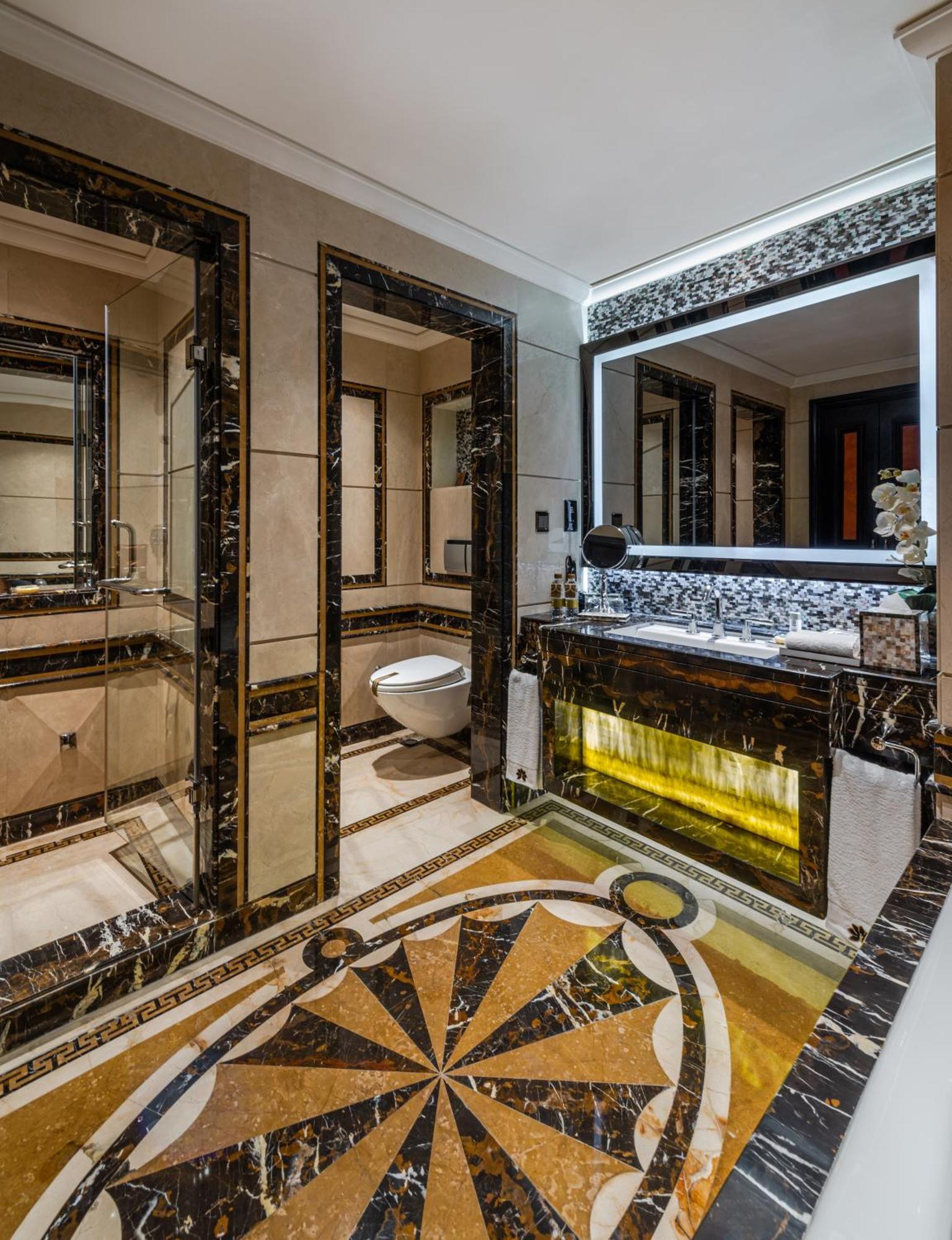 Narcissus Riyadh Hotel & Spa Экстерьер фото Bathroom
