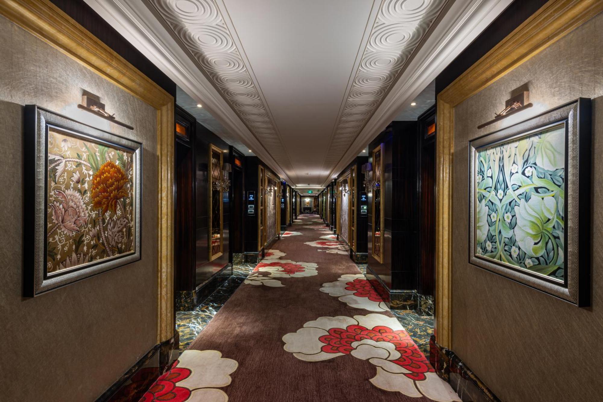 Narcissus Riyadh Hotel & Spa Экстерьер фото A corridor